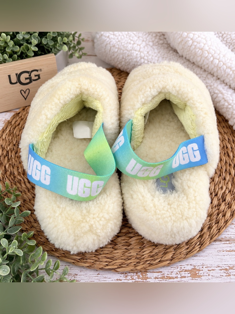 UGG Kids Cream Shearling Slippers with Blue-Green Gradient Logo Strap